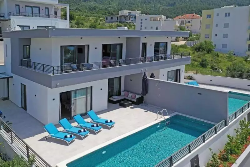 Вилла 157м² в Хорватии, Макарска. Стоимостью 675000€ аренда фото-3