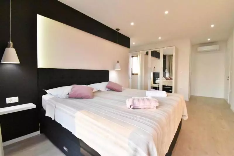 Вилла 157м² в Хорватии, Макарска. Стоимостью 675000€ аренда фото-9