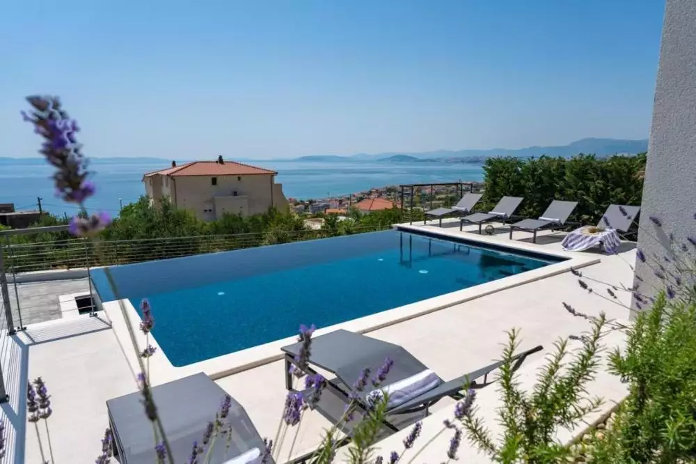 Вилла 320м² в Хорватии, Сплит. Стоимостью 1550000€ аренда фото-12