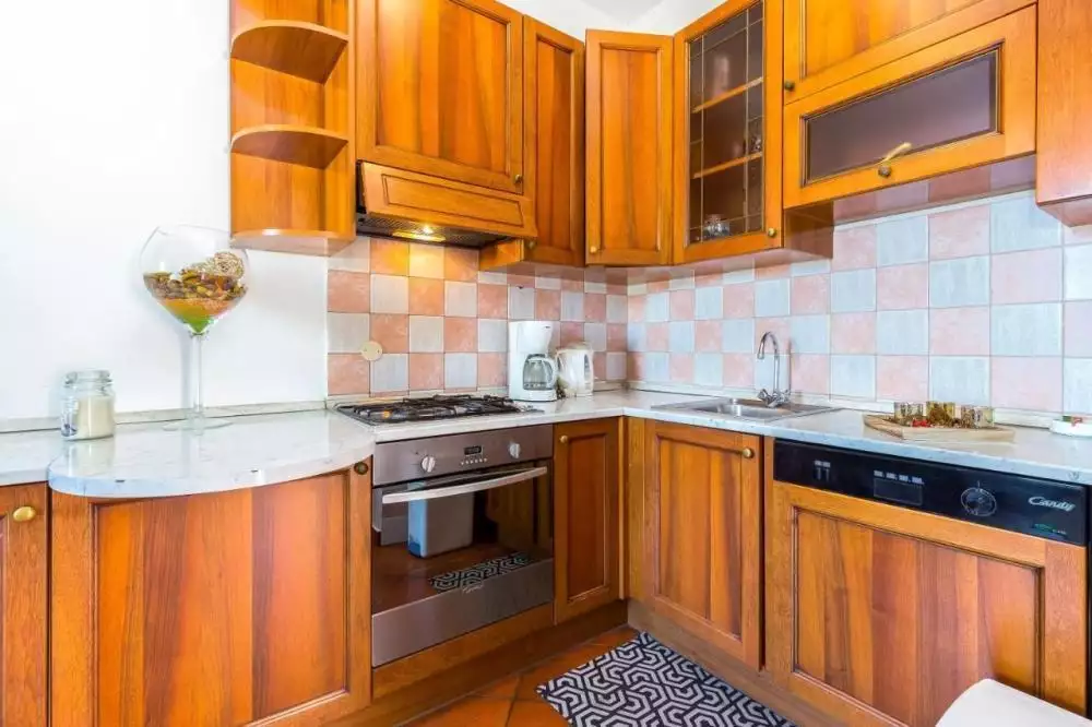 Отель, гостиница 700м² в Хорватии, Ловран. Стоимостью 3700000€ аренда фото-23