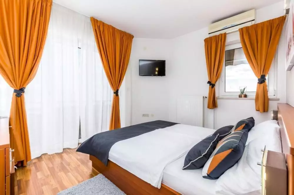 Отель, гостиница 700м² в Хорватии, Ловран. Стоимостью 3700000€ аренда фото-24