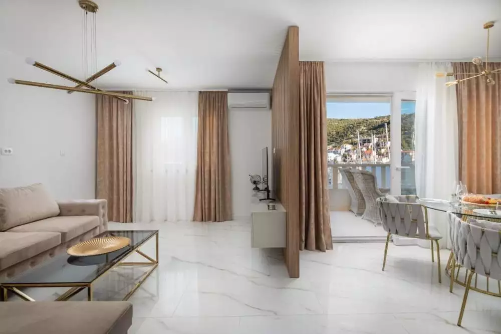Отель, гостиница 440м² в Испании, Ла Марина. Стоимостью 2000000€ аренда фото-7