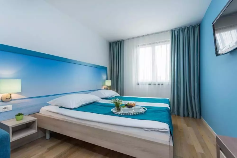 Отель, гостиница 1м² в Хорватии, Пореч. Стоимостью 2900000€ аренда фото-4
