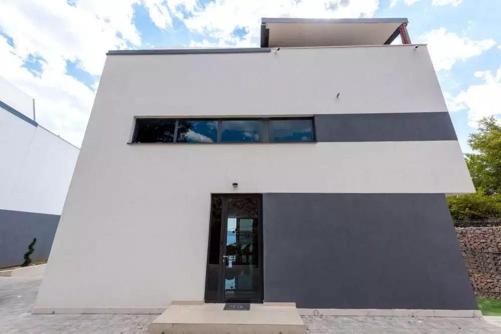 Вилла 300м² в Хорватии, Цриквеница. Стоимостью 1200000€ аренда фото-4