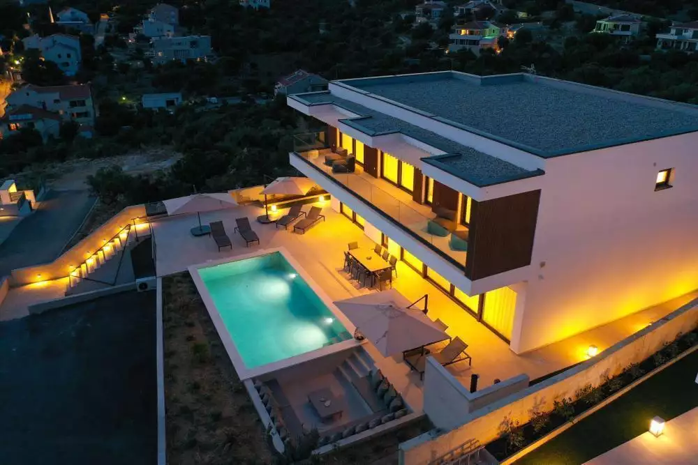 Вилла 263м² в Хорватии, Новалья. Стоимостью 1420000€ аренда фото-4