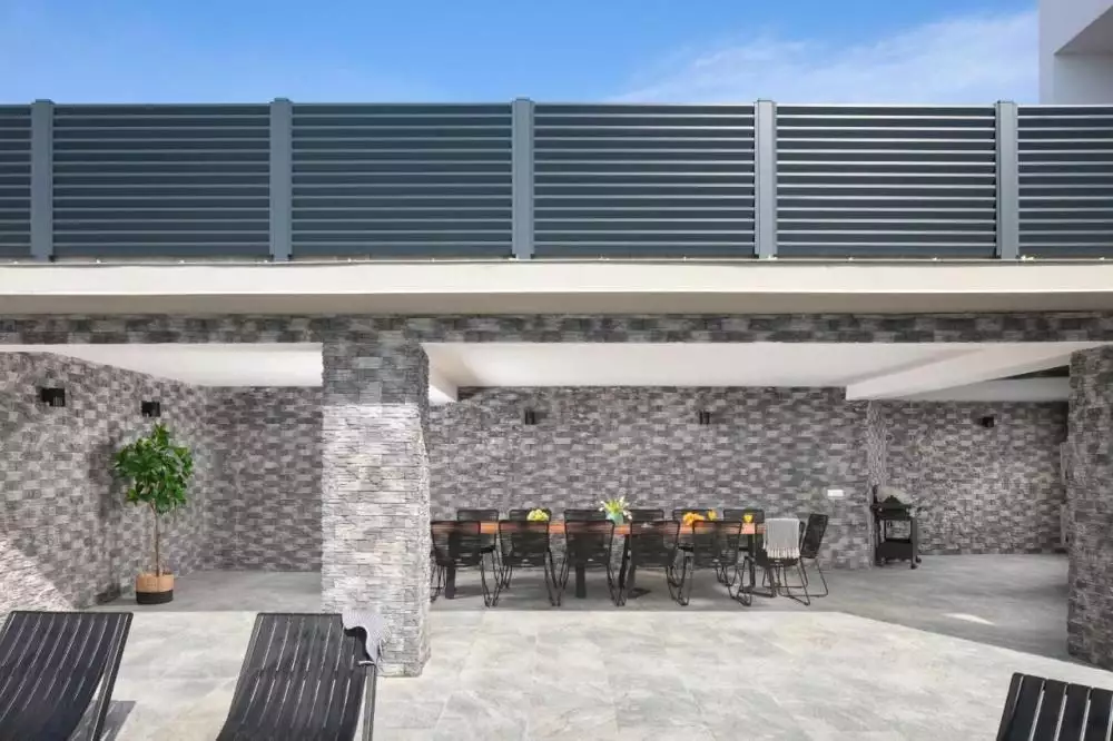 Вилла 585м² в Хорватии, Цриквеница. Стоимостью 2200000€ аренда фото-2