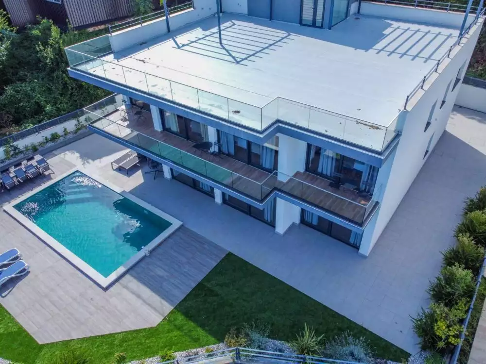 Вилла 400м² в Хорватии, Опатия. Стоимостью 1750000€ аренда фото-3