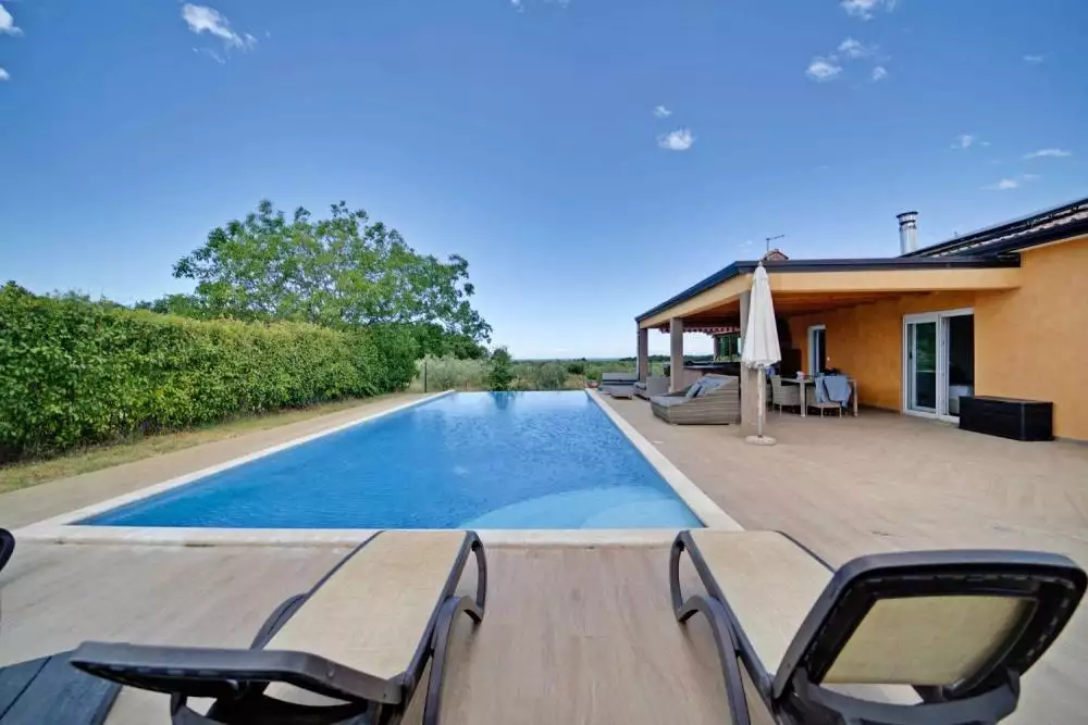 Вилла 165м² в Хорватии, Новиград. Стоимостью 1100000€ аренда фото-1