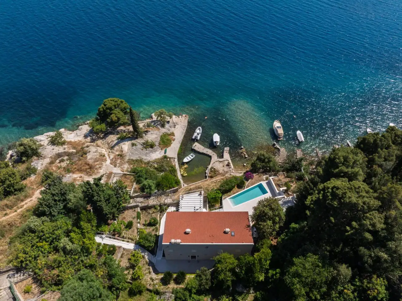 Вилла 350м² в Хорватии, Чиово. Стоимостью 3900000€ аренда фото-1