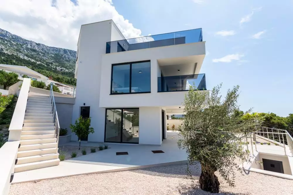 Вилла 386м² в Хорватии, Брела. Стоимостью 1550000€ аренда фото-24