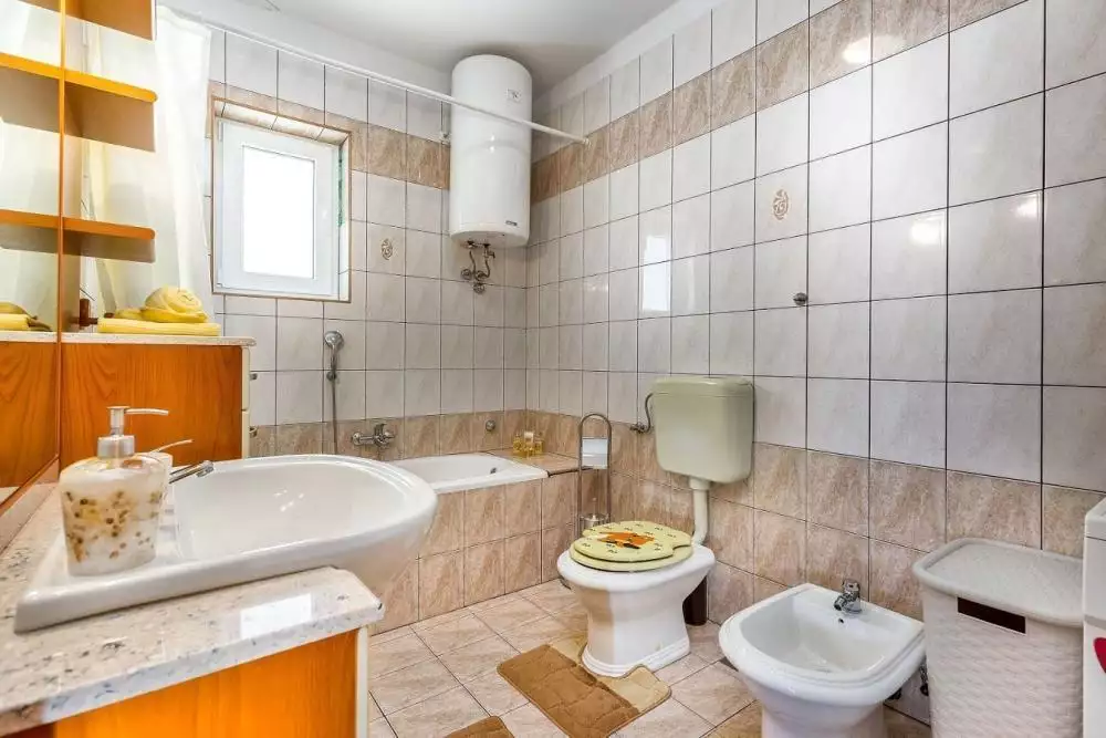 Отель, гостиница 335м² в Хорватии, Цриквеница. Стоимостью 699000€ аренда фото-11