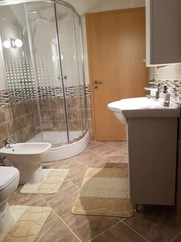 Отель, гостиница 335м² в Хорватии, Цриквеница. Стоимостью 699000€ аренда фото-22