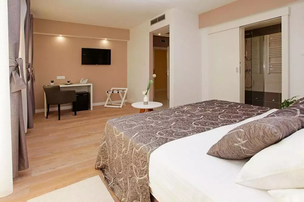 Отель, гостиница 612м² в Хорватии, Корчула. Стоимостью 2500000€ аренда фото-24