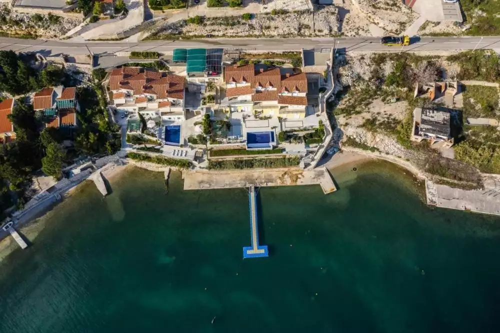 Отель, гостиница 593м² в Хорватии, Новалья. Стоимостью 1400000€ аренда фото-1