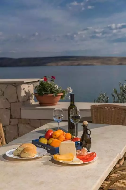 Отель, гостиница 593м² в Хорватии, Новалья. Стоимостью 1400000€ аренда фото-15