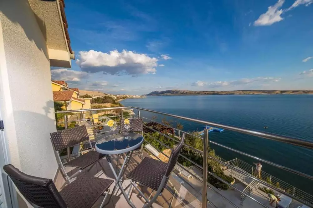 Отель, гостиница 593м² в Хорватии, Новалья. Стоимостью 1400000€ аренда фото-20