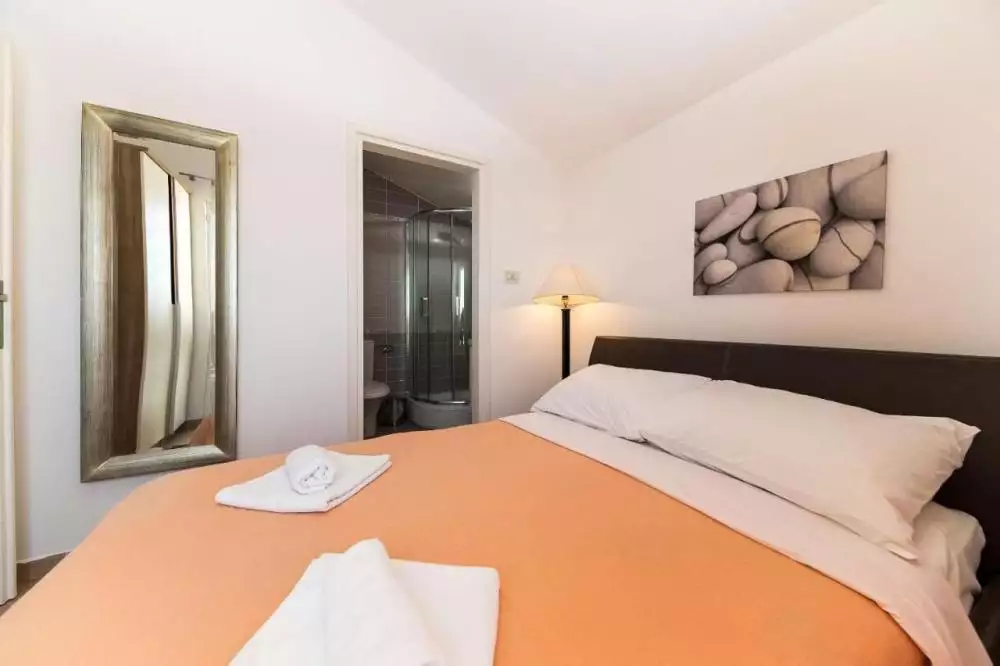 Отель, гостиница 593м² в Хорватии, Новалья. Стоимостью 1400000€ аренда фото-22