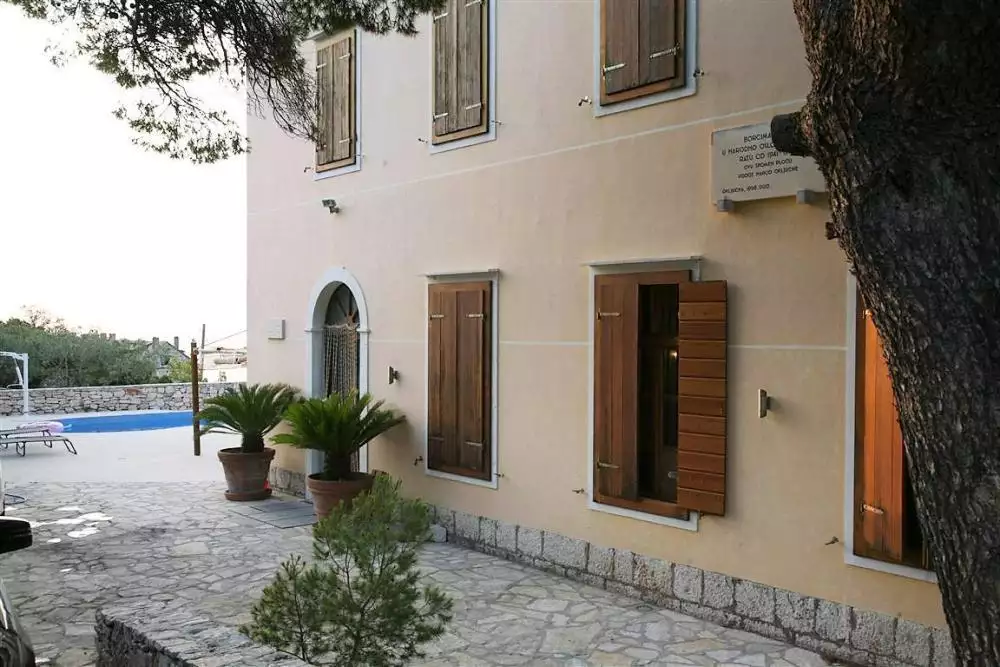 Вилла 240м² в Испании, Сант-Висенс-де-Монтальт. Стоимостью 970000€ аренда фото-8