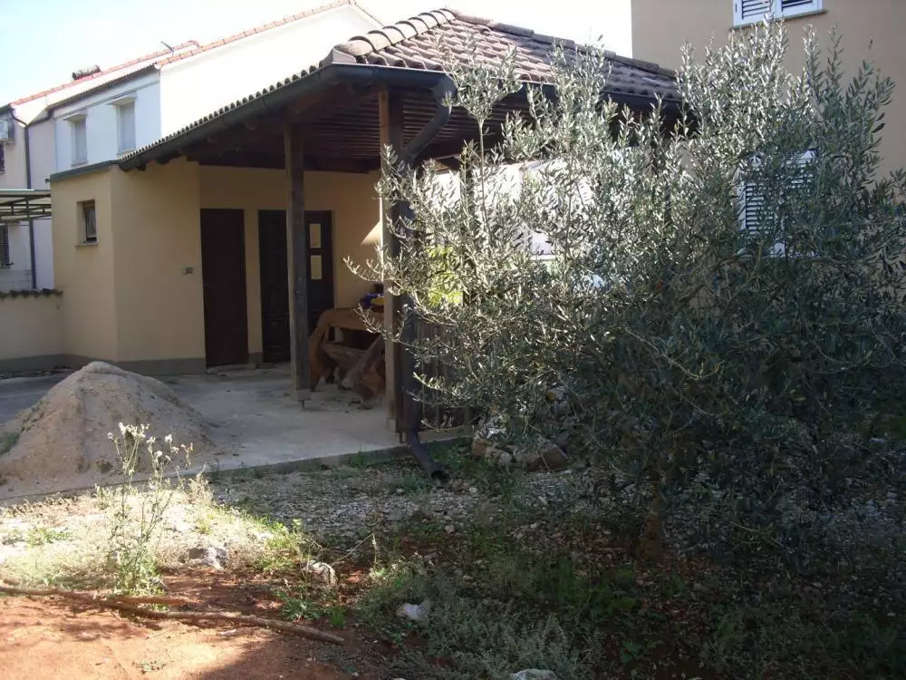Отель, гостиница 160м² в Хорватии, Малинска. Стоимостью 570000€ аренда фото-6