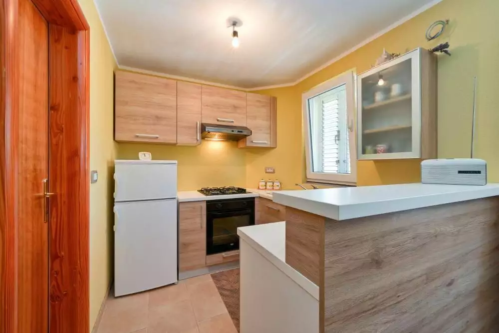 Отель, гостиница 160м² в Хорватии, Малинска. Стоимостью 570000€ аренда фото-13