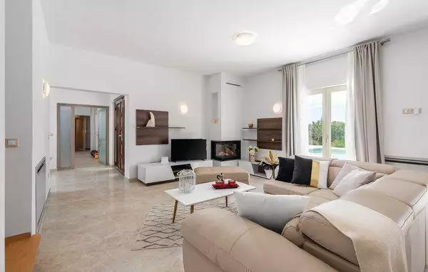 Вилла 460м² в Хорватии, Воднян. Стоимостью 2000000€ аренда фото-6
