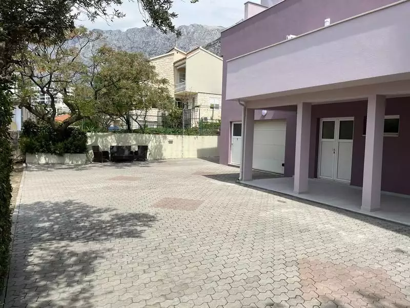 Отель, гостиница 420м² в Хорватии, Макарска. Стоимостью 1280000€ аренда фото-6