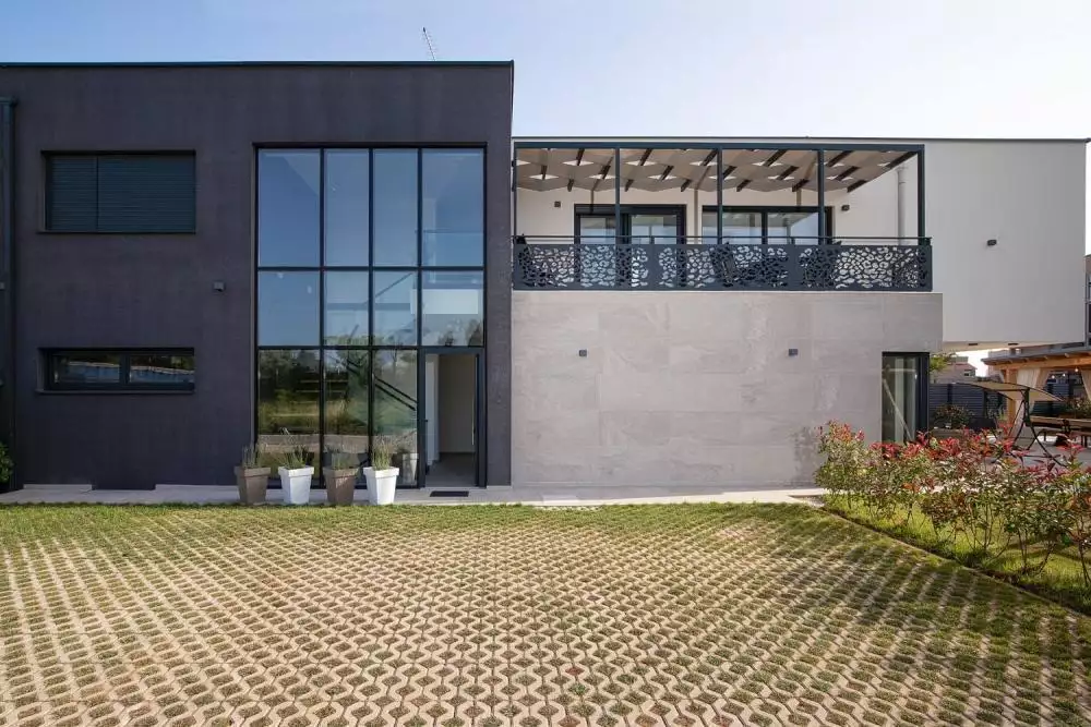 Вилла 300м² в Хорватии, Медулин. Стоимостью 1100000€ аренда фото-1