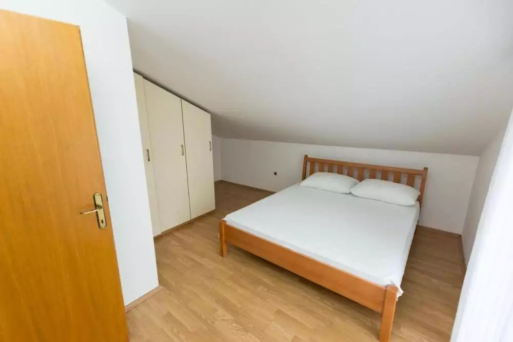 Отель, гостиница 327м² в Хорватии, Чиово. Стоимостью 1500000€ аренда фото-14