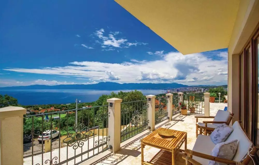 Вилла 250м² в Хорватии, Кострена. Стоимостью 1350000€ аренда фото-3