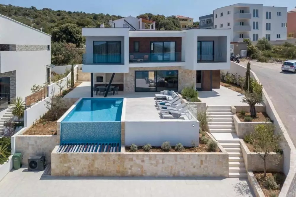 Вилла 270м² в Хорватии, Рогозница. Стоимостью 1550000€ аренда фото-8
