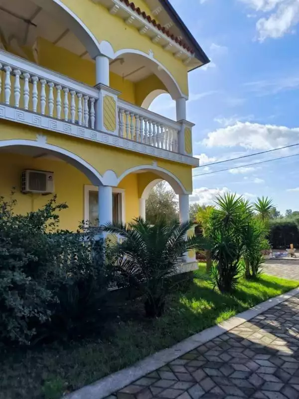 Отель, гостиница 225м² в Хорватии, Умаг. Стоимостью 590000€ аренда фото-1