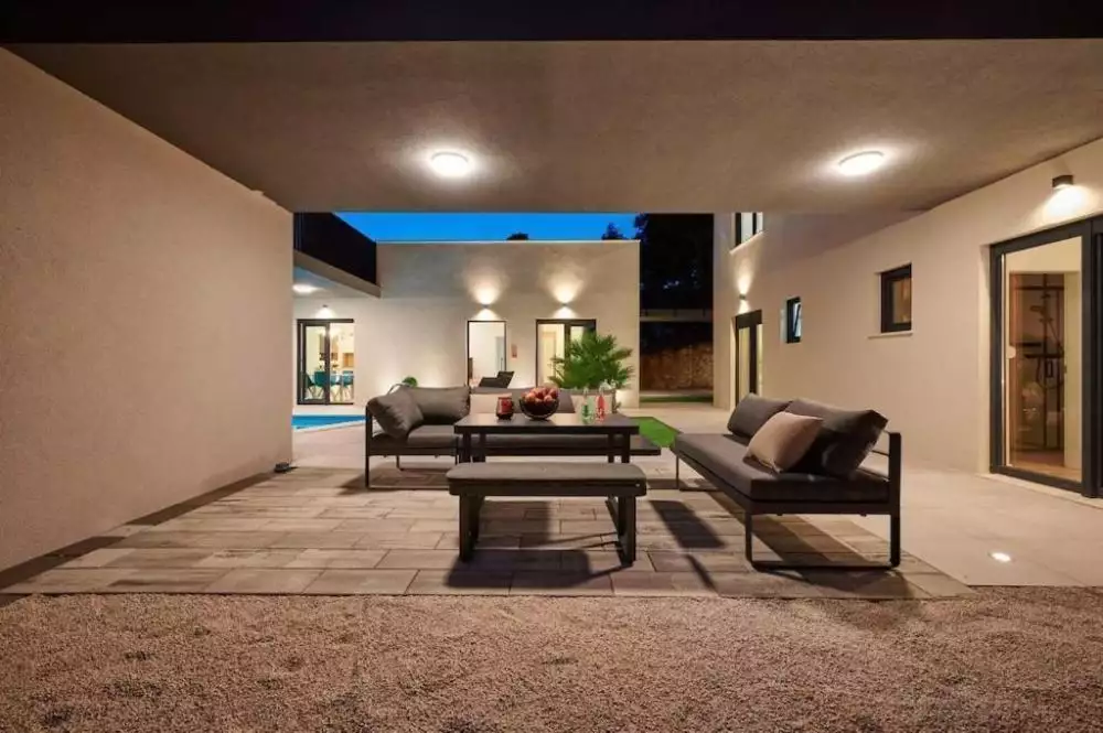Вилла 250м² в Хорватии, Омиш. Стоимостью 1700000€ аренда фото-23
