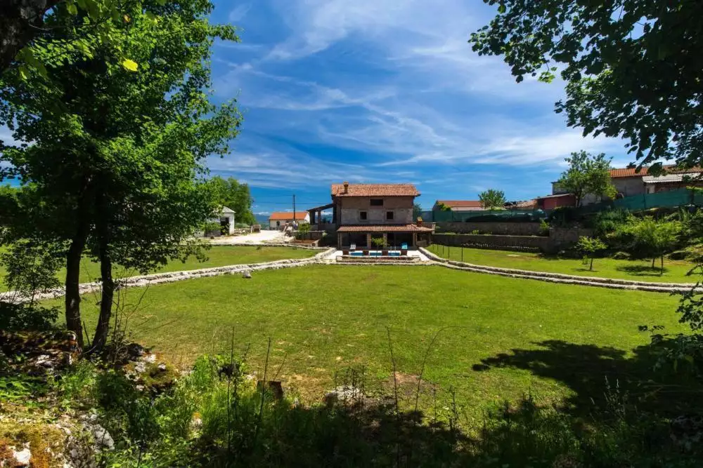 Вилла 564м² в Хорватии, Вепринац. Стоимостью 1250000€ аренда фото-25