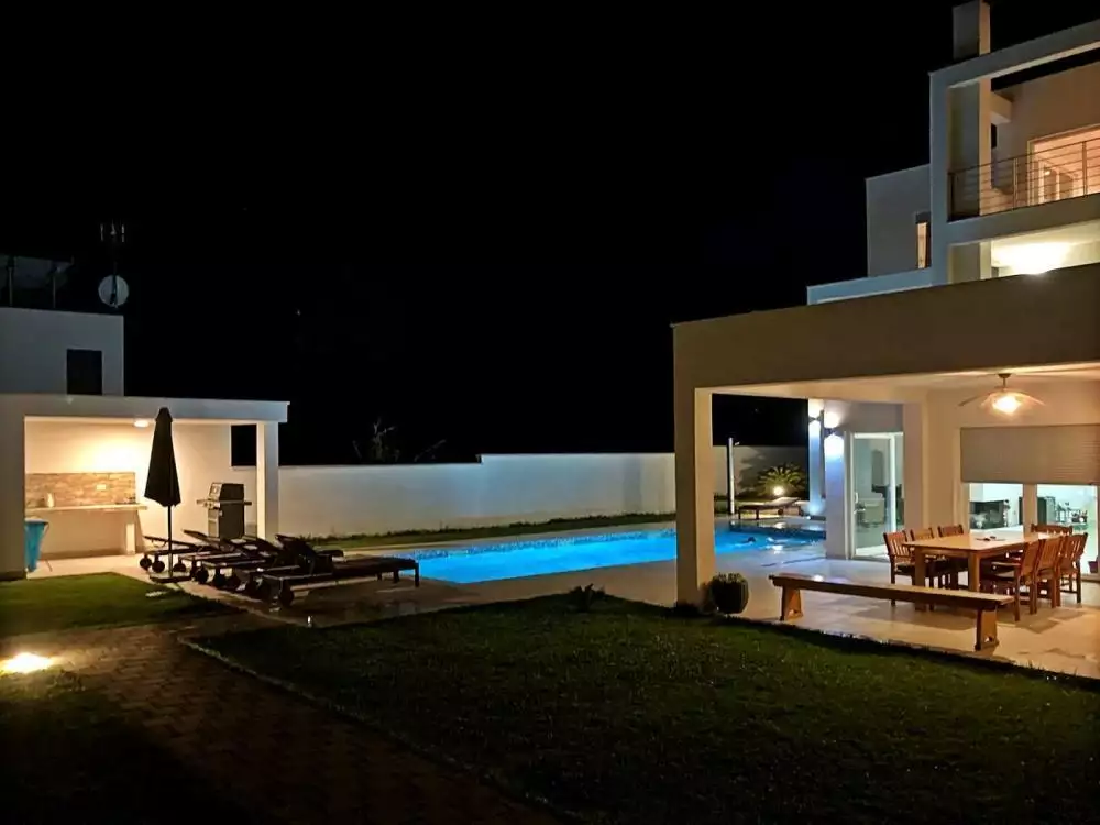 Вилла 400м² в Хорватии, Лижнян. Стоимостью 1556000€ аренда фото-3