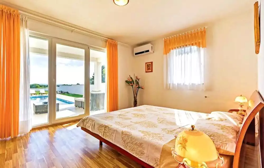 Вилла 400м² в Хорватии, Лижнян. Стоимостью 1556000€ аренда фото-21