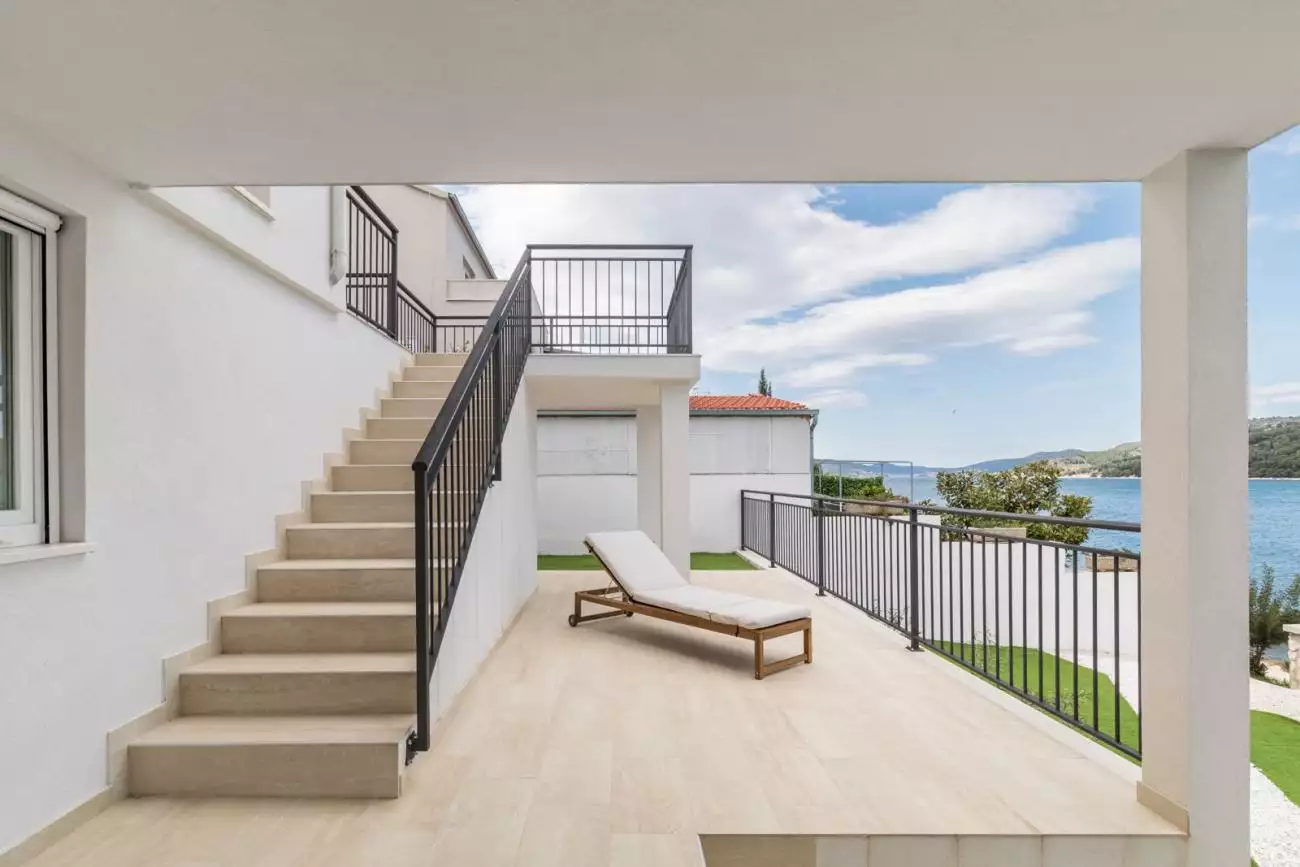 Вилла 370м² в Хорватии, Трогир. Стоимостью 1394000€ аренда фото-13