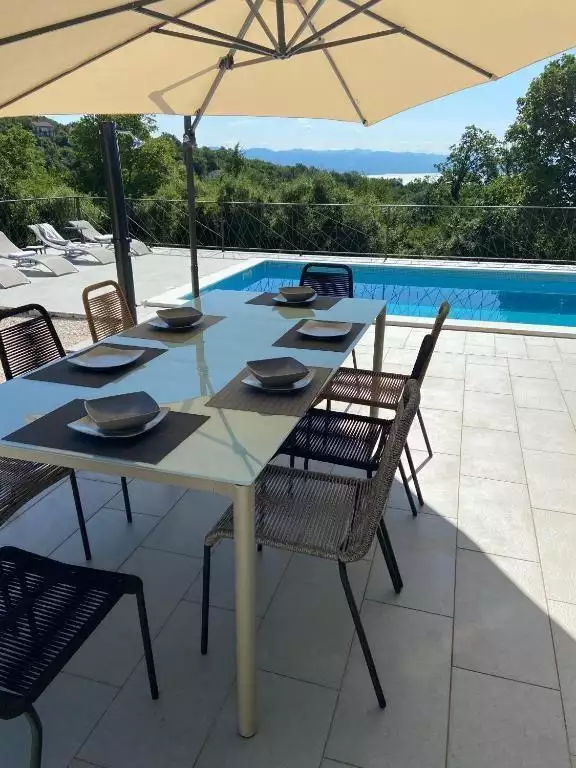 Вилла 163м² в Хорватии, Опатия. Стоимостью 1050000€ аренда фото-6