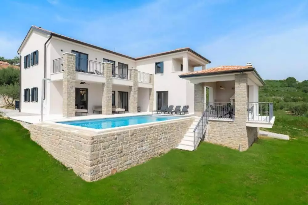 Вилла 288м² в Хорватии, Буе. Стоимостью 1200000€ аренда фото-2
