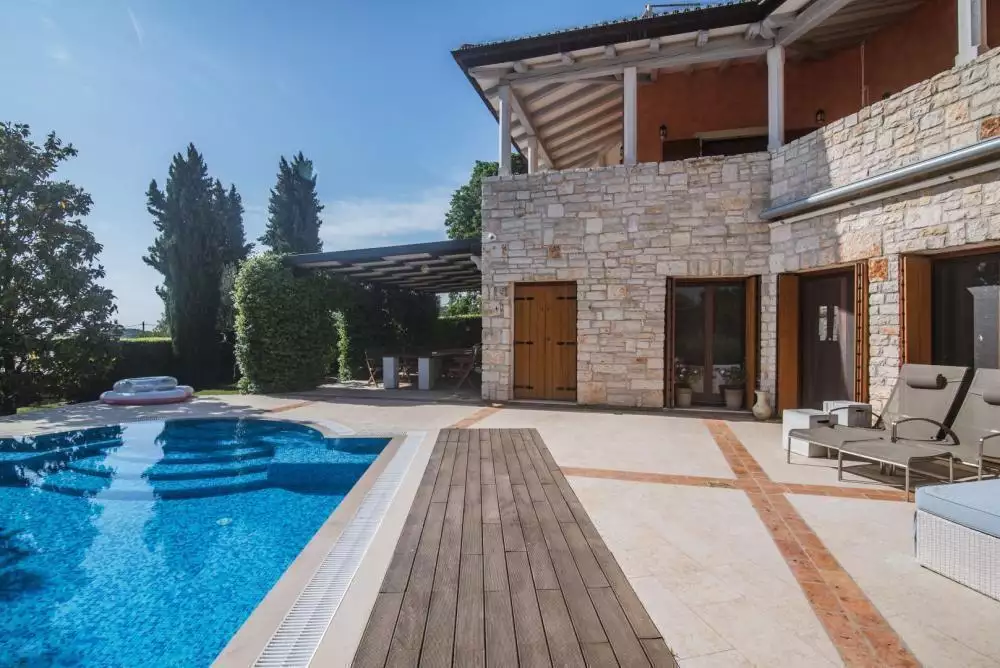 Вилла 388м² в Хорватии, Ровинь. Стоимостью 1993150€ аренда фото-4