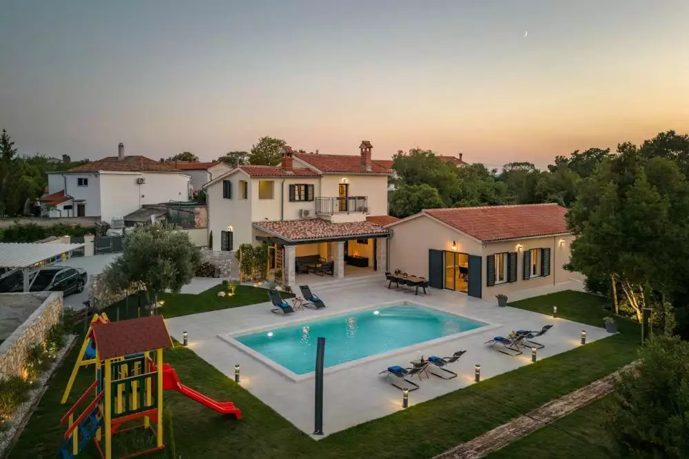 Вилла 272м² в Хорватии, Лабин. Стоимостью 1750000€ аренда фото-7
