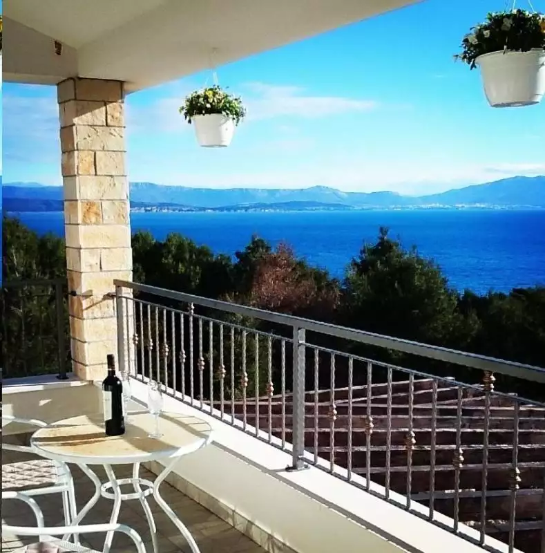 Отель, гостиница 429м² в Хорватии, Шолта. Стоимостью 885000€ аренда фото-2