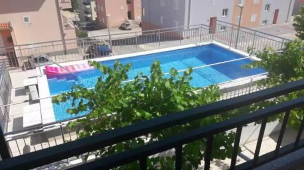 Отель, гостиница 411м² в Хорватии, Макарска. Стоимостью 1150000€ аренда фото-4
