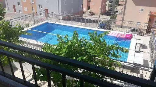 Отель, гостиница 411м² в Хорватии, Макарска. Стоимостью 1150000€ аренда фото-25