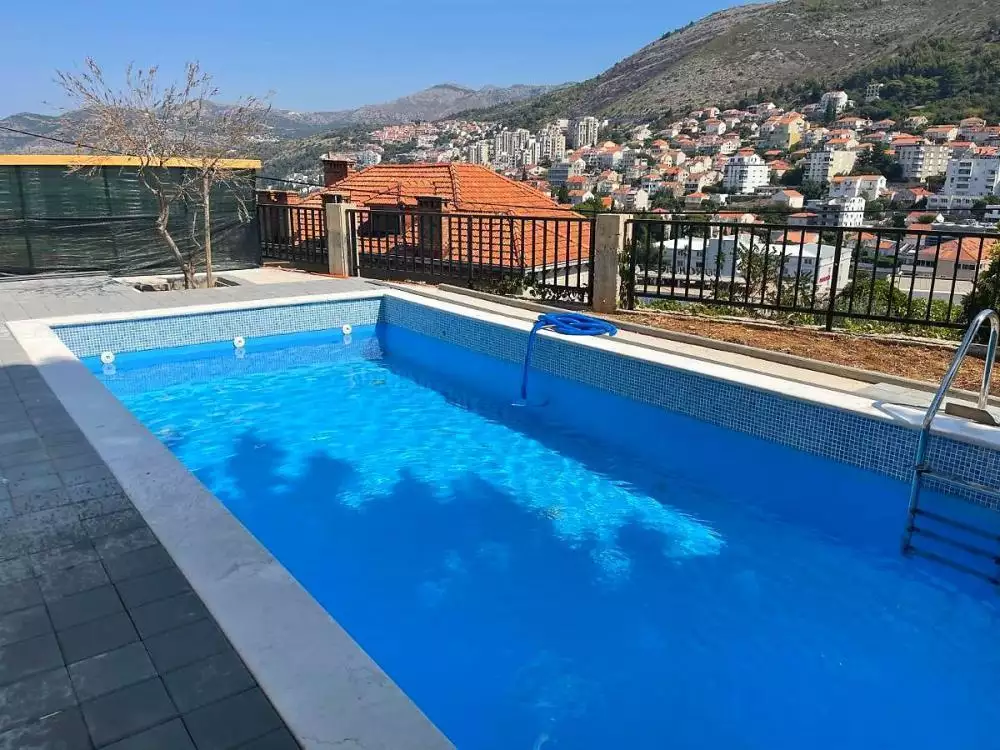Отель, гостиница 250м² в Хорватии, Дубровник. Стоимостью 960000€ аренда фото-1