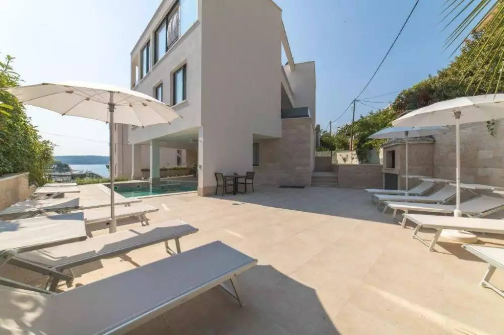 Вилла 363м² в Хорватии, Чиово. Стоимостью 2000000€ аренда фото-7