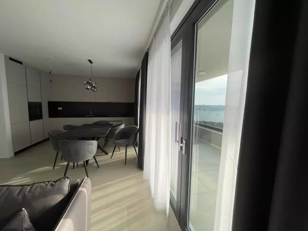 Отель, гостиница 420м² в Хорватии, Медулин. Стоимостью 2150000€ аренда фото-5