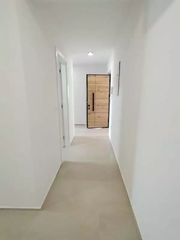 Отель, гостиница 420м² в Хорватии, Медулин. Стоимостью 2150000€ аренда фото-18