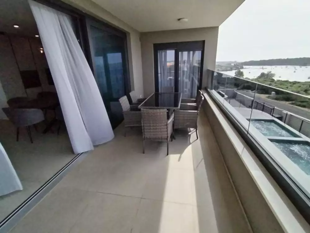 Отель, гостиница 420м² в Хорватии, Медулин. Стоимостью 2150000€ аренда фото-25