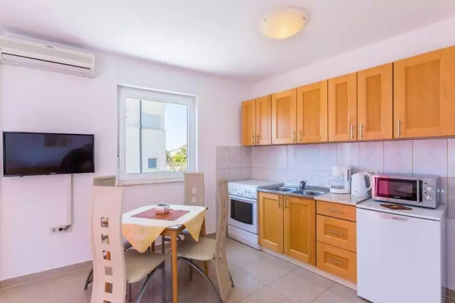 Отель, гостиница 331м² в Хорватии, Медулин. Стоимостью 990000€ аренда фото-10