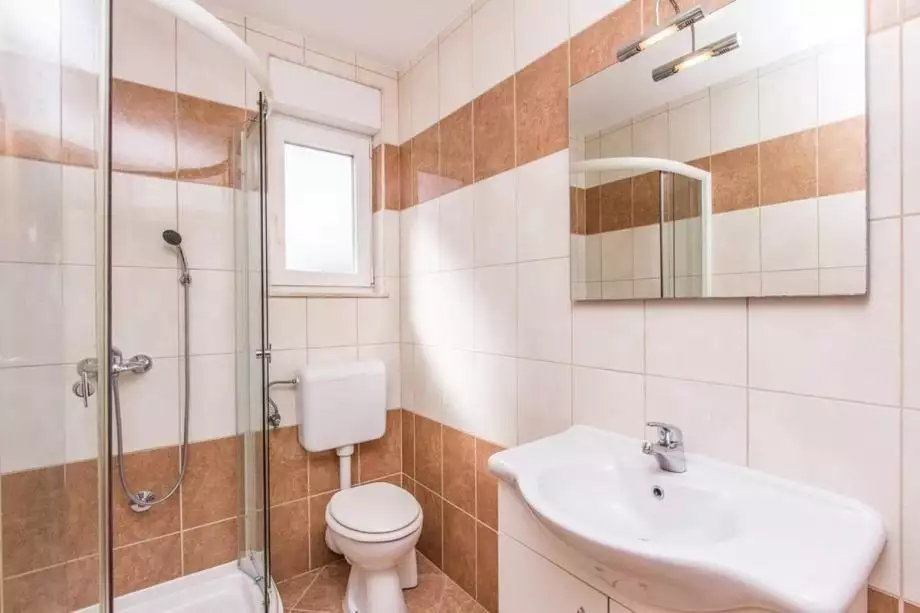 Отель, гостиница 331м² в Хорватии, Медулин. Стоимостью 990000€ аренда фото-11
